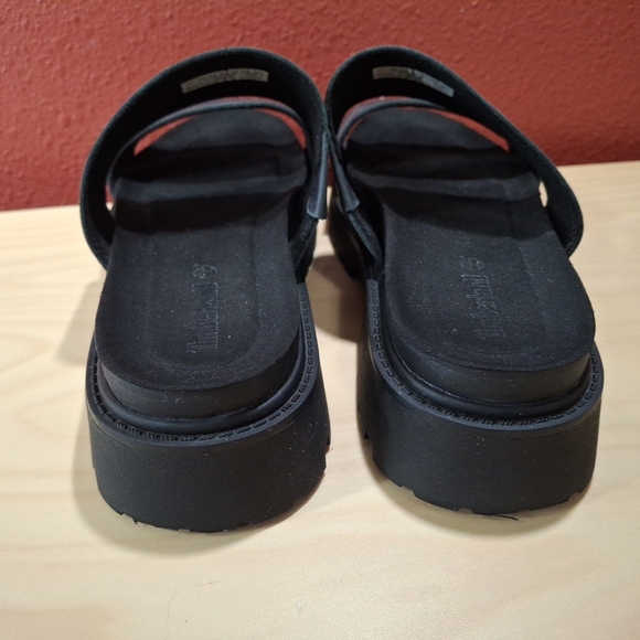 Timberland Clairemont Way Leather Slide Sandal - Chunky Lug look - Black - 7.5 - Picture 3 of 10